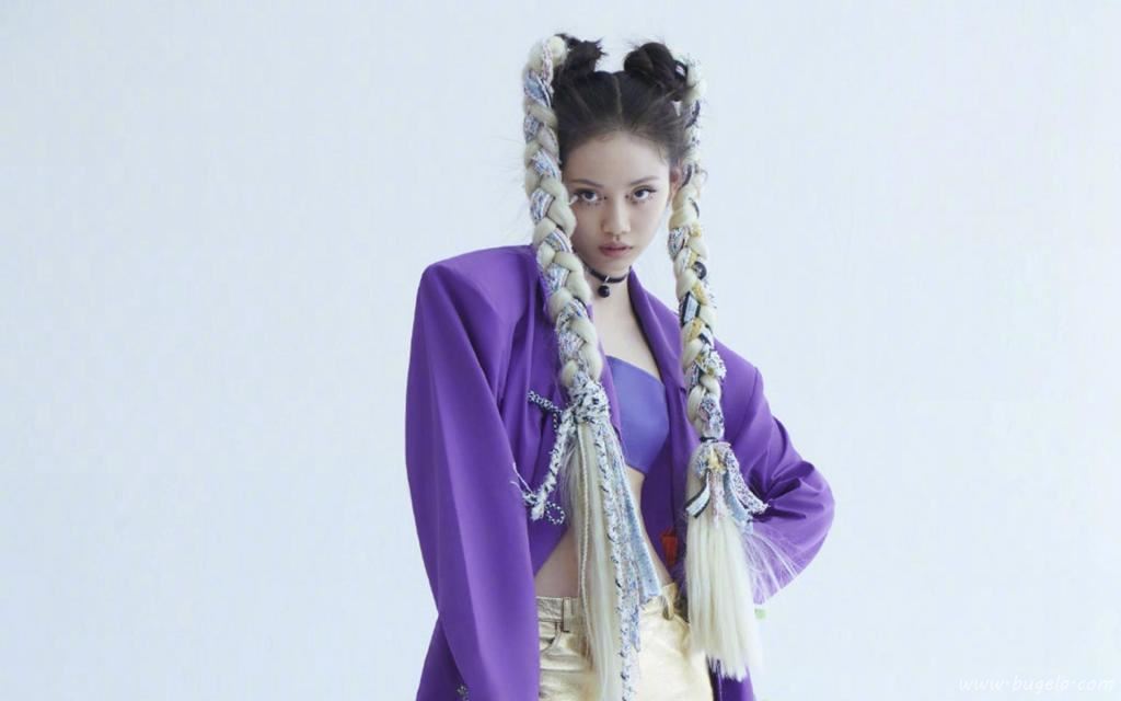 元气少女孙伊涵二次元甜美可爱造型写真图片