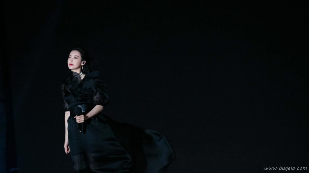 宋茜温婉知性优雅迷人黑色长裙性感写真图片
