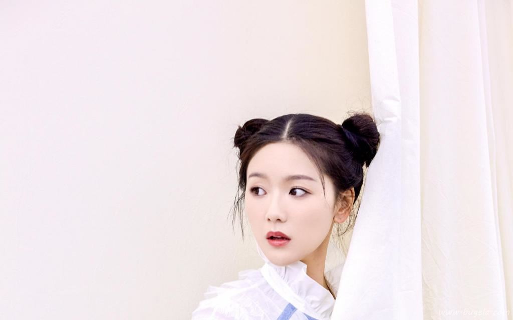 清纯少女张馨月元气可爱俏皮迷人写真图片