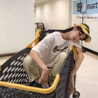 魔鬼恋人森唯绫人情侣头像 搞怪情侣图片