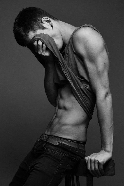 霸气欧美男生黑白合集图片