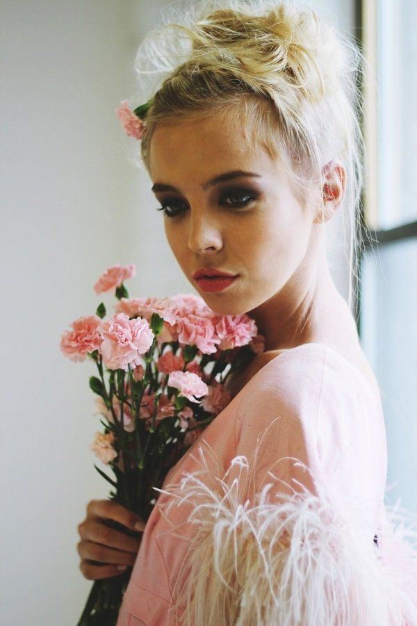 超有气质的欧美女生小清新高清图片