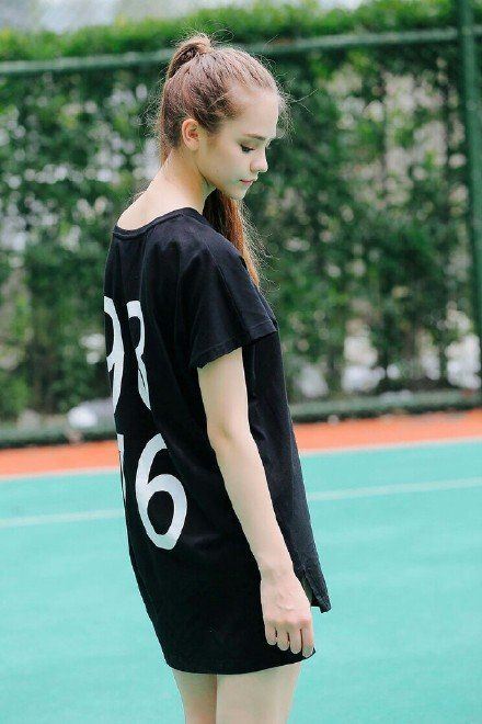 个性欧美女生高清美图图片