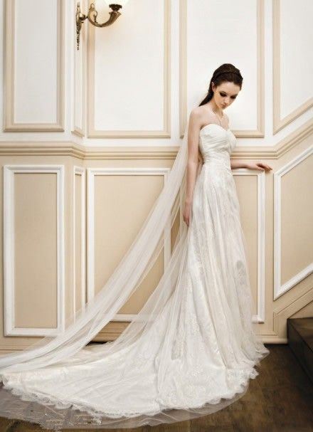 好看的女生婚纱合辑图片