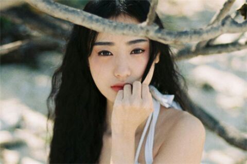 长发小清新女生精选图片