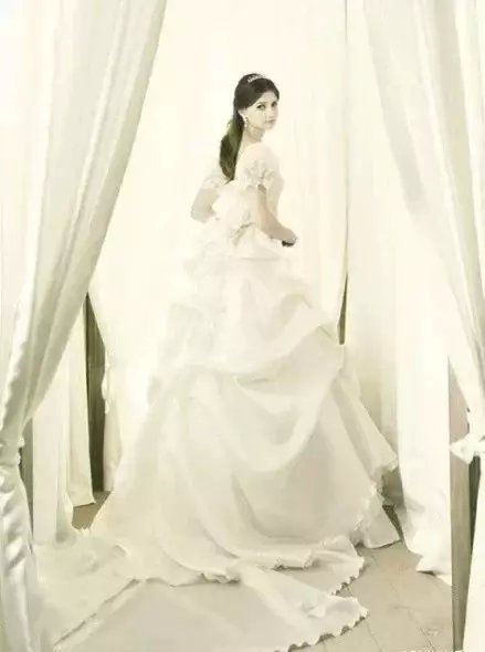 超美长婚纱大全图片