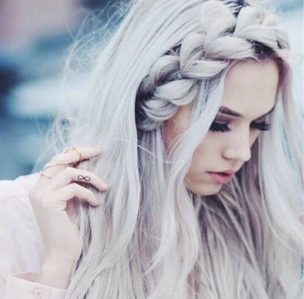 欧美女生霸气冷艳高清图集图片