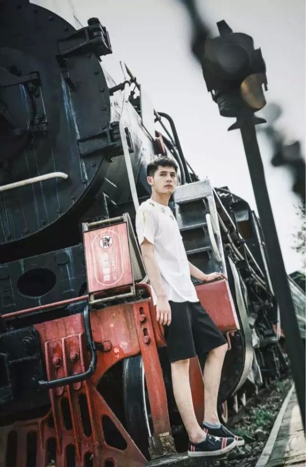 时尚帅气的男生意境大全图片