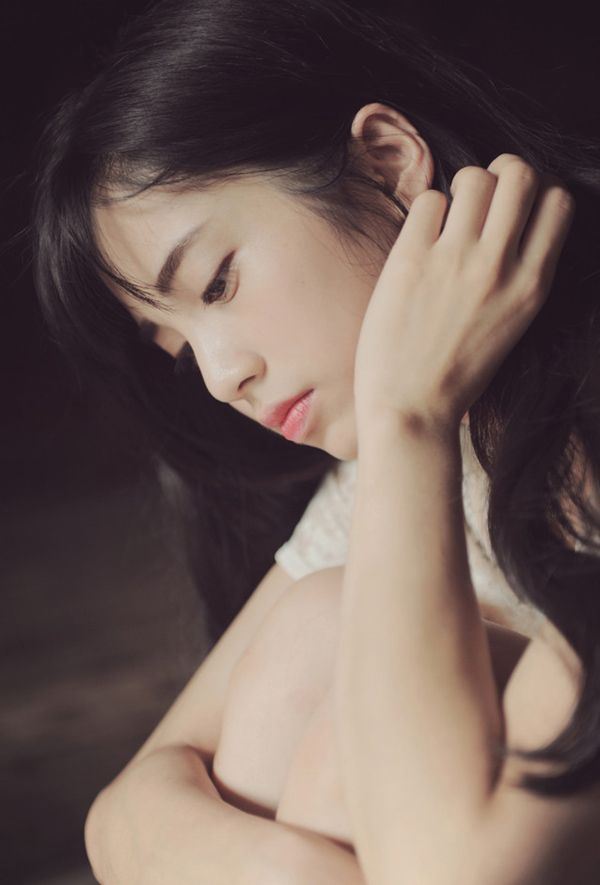 小清新美美女伤感分享图片