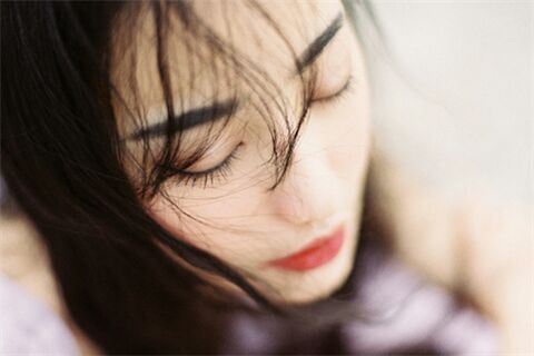 长发小清新女生精选图片
