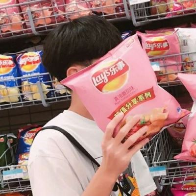 情侣头像一男一女背影图片