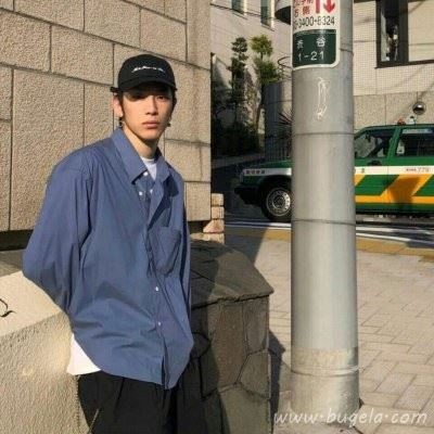 清新蓝色系男生头像图片