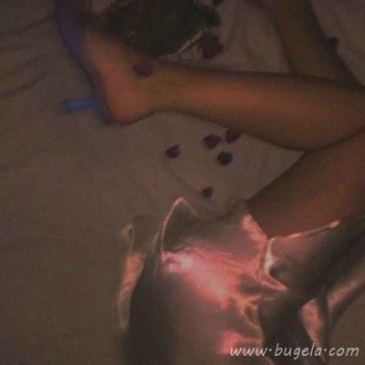 超丧女模糊头像 朦胧不清压抑颓废女头像图片