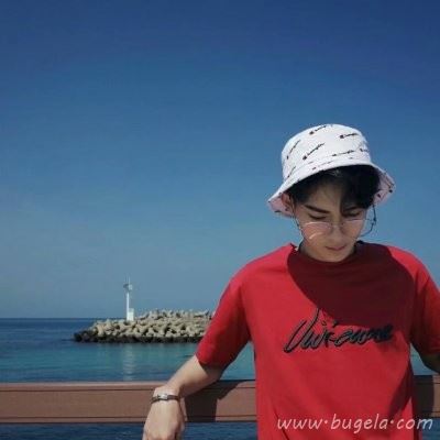 非主流红色系男生微信头像图片