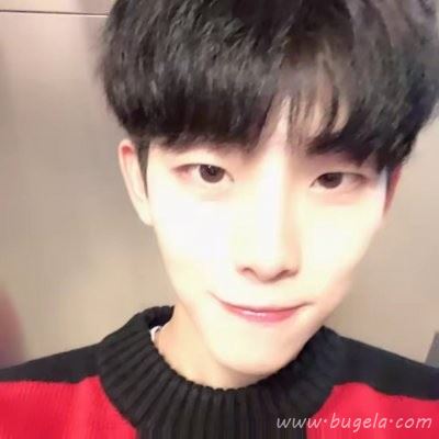 非主流红色系男生微信头像图片