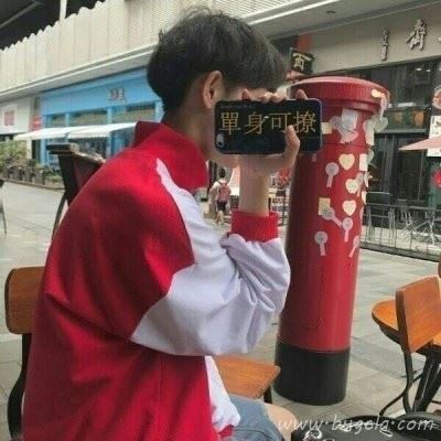 非主流红色系男生微信头像图片