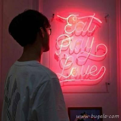 男生背影伤感的头像图片