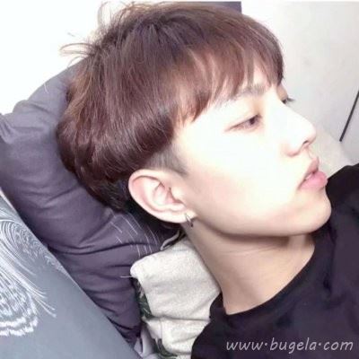 干净清新文艺男生头像 简约干净系图片