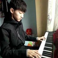 男生弹钢琴头像唯美_微信头像大全图片