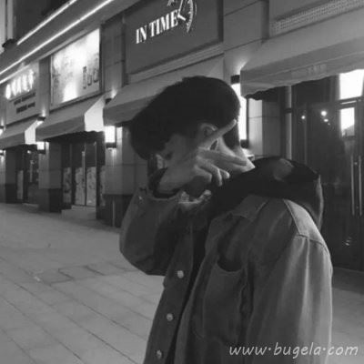男生伤感黑白系头像图片