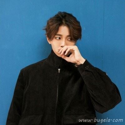 2021新款蓝色系男生头像图片