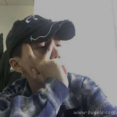 用手挡脸男生微信头像图片