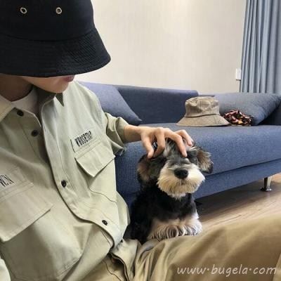 用手挡脸男生微信头像图片