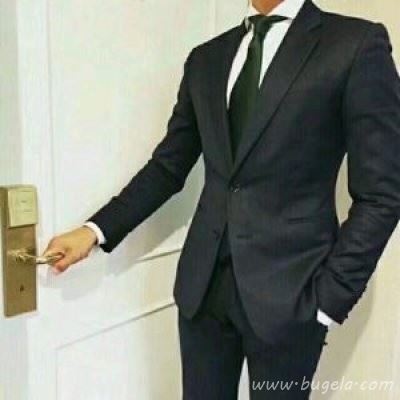 成熟男人真实正装头像 绝版男士商务头像图片