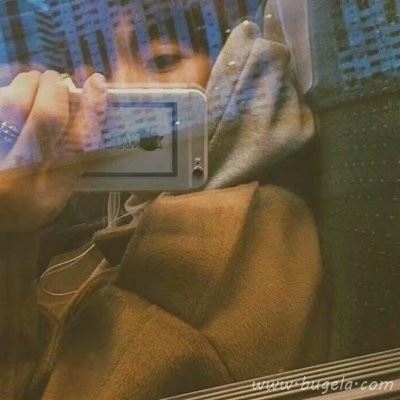 黄色系韩版男生头像图片