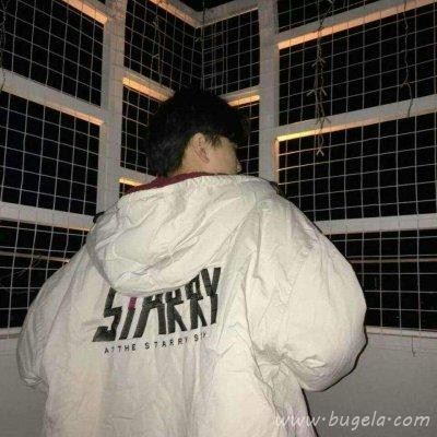 2021新款男生帅气背影头像 有黑白的图片