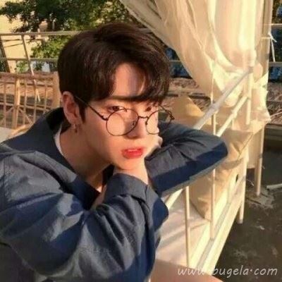 霸气高冷男生头像图片