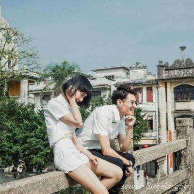 两人一组QQ情侣头像图片