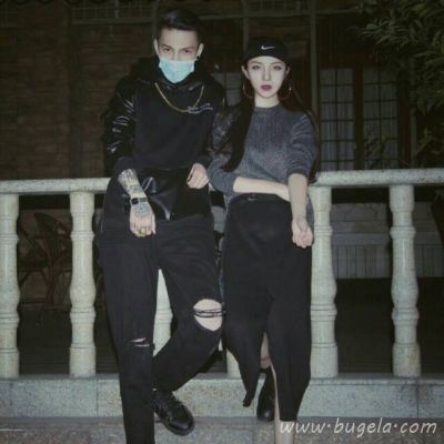 两人一组QQ情侣头像图片