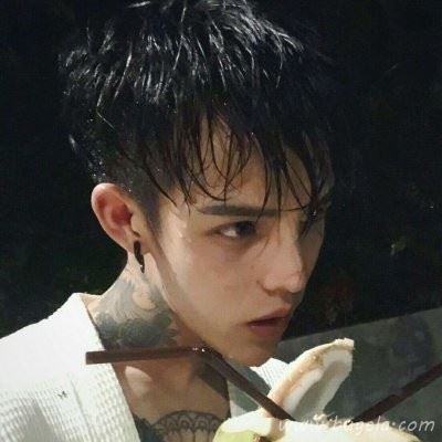 社会男生头像有纹身图片