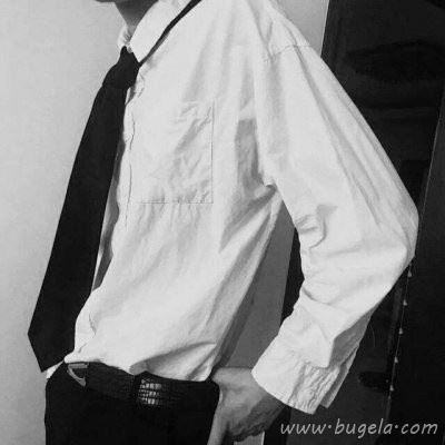 复古风男生衬衫半身头像图片