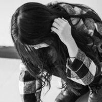 黑白女人侧面头像唯美_微信头像大全图片