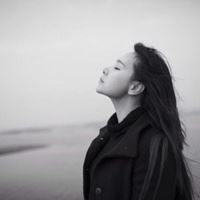 唯美女生侧脸伤感性感高清头像_微信头像大全图片