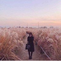 头像女生手绘唯美性感_微信头像大全图片
