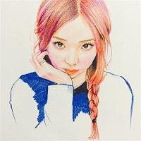 手绘头像女生唯美简约成熟女人_微信头像大全图片