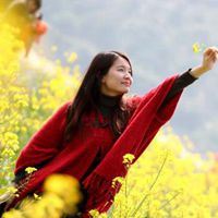 油菜花蓝天白云美女侧面头像_微信头像大全图片