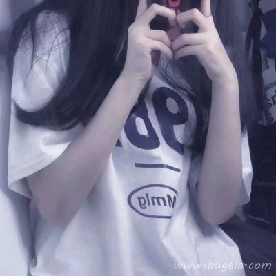 初中生女生平胸头像图片