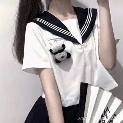 初中生女生平胸头像图片