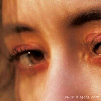 女生高冷霸气半边脸头像图片