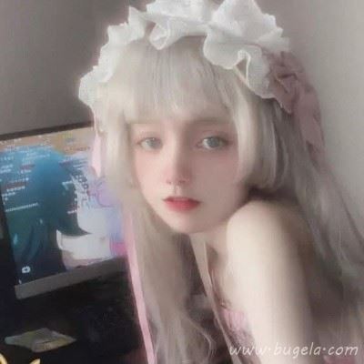 2021最潮最火女生霸气头像 2021最火女生冷酷头像图片