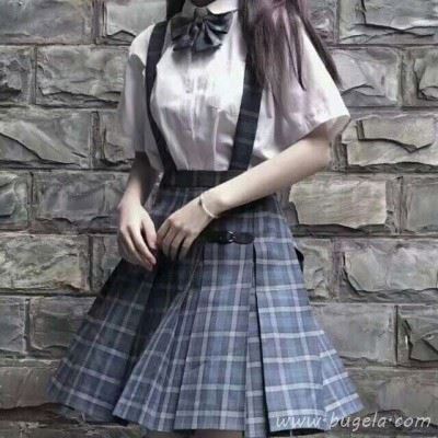 学院风半身微信头像图片