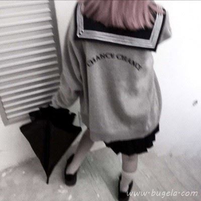 学院风半身微信头像图片