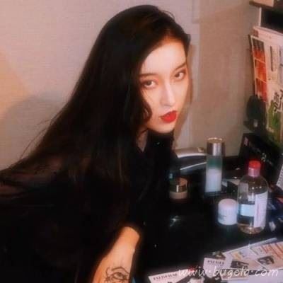 最新御姐女头像 港味复古头像图片