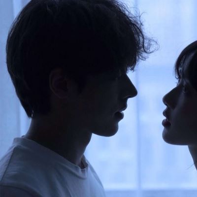 为什么男朋友和我分手了还没有换情侣头像 意境图片