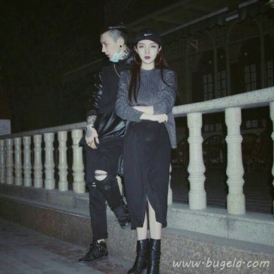 全身照一对情侣头像图片