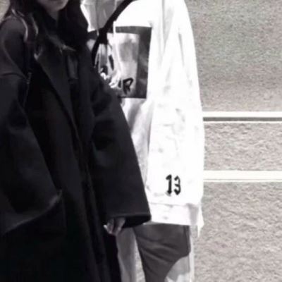 qq情侣头像部位图下半身污 看不出来图片